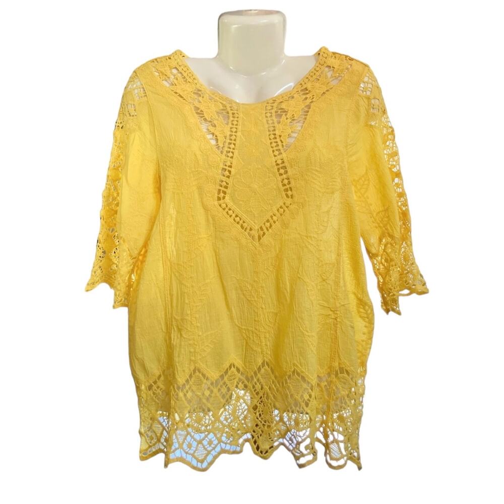 HongSui Women's Yellow Crochet Lace Cut-Out 3/4 Sleeve Lightweight Top | Size S